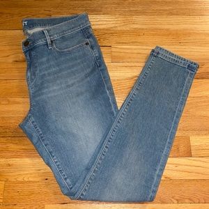 Ann Taylor LOFT Light Wash Modern Skinny Jeans